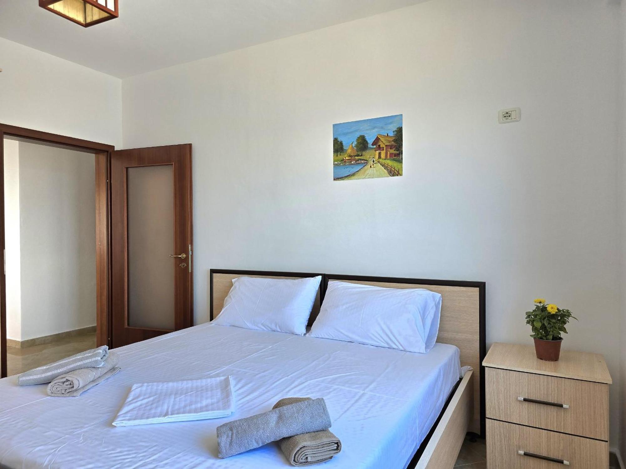 Sea View Apartments In ดูร์เรส ภายนอก รูปภาพ