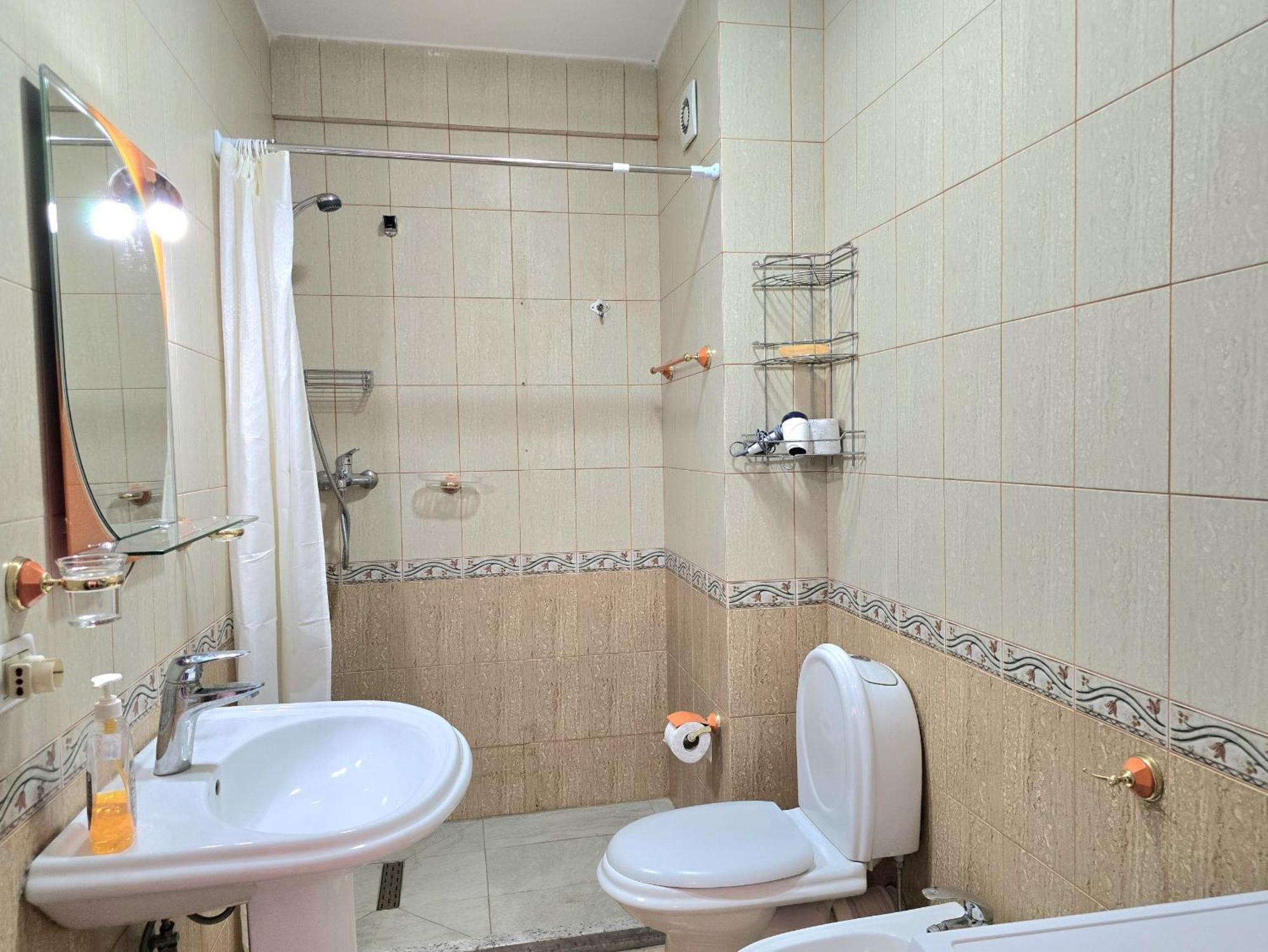 Sea View Apartments In ดูร์เรส ภายนอก รูปภาพ