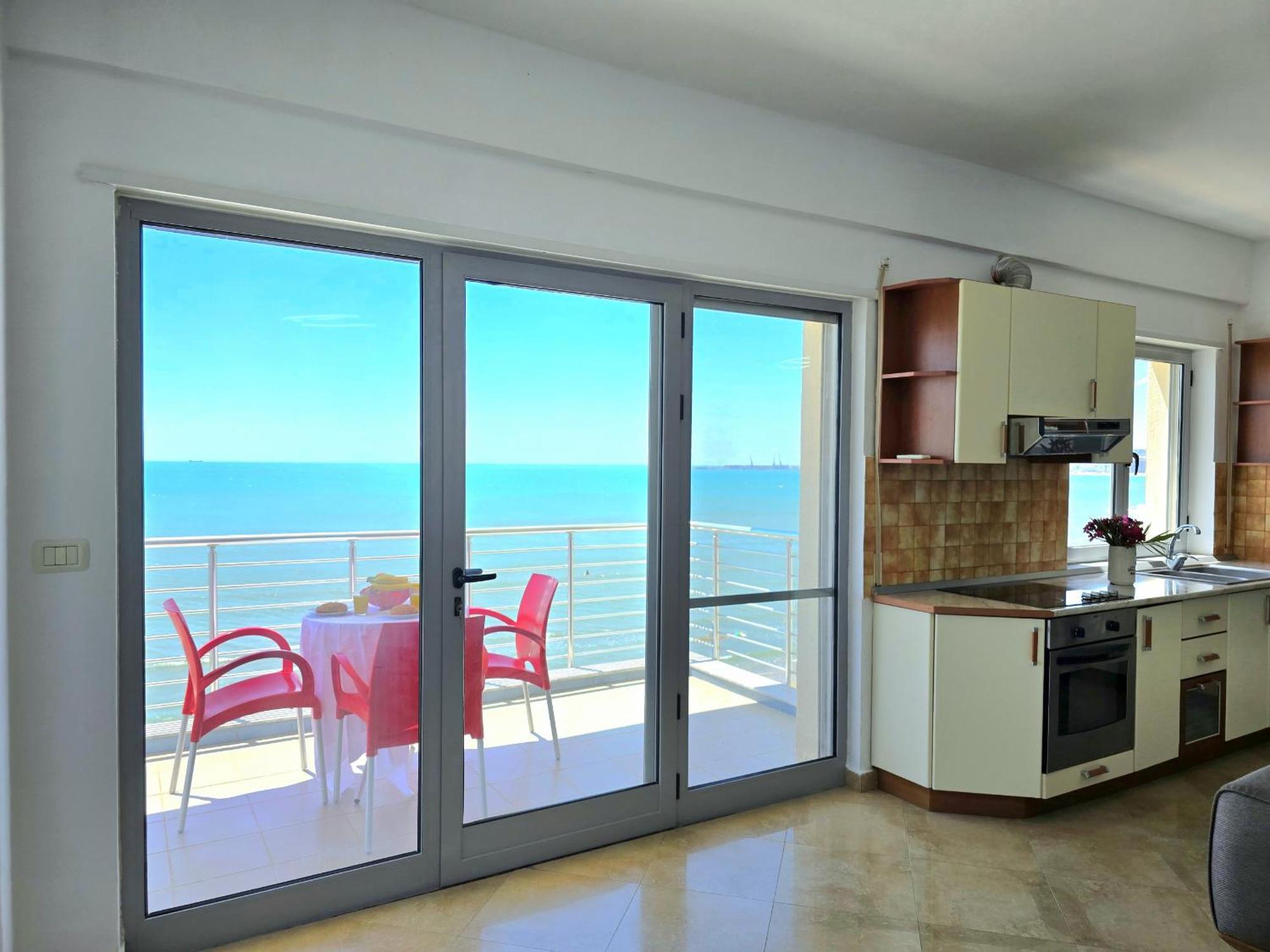 Sea View Apartments In ดูร์เรส ภายนอก รูปภาพ