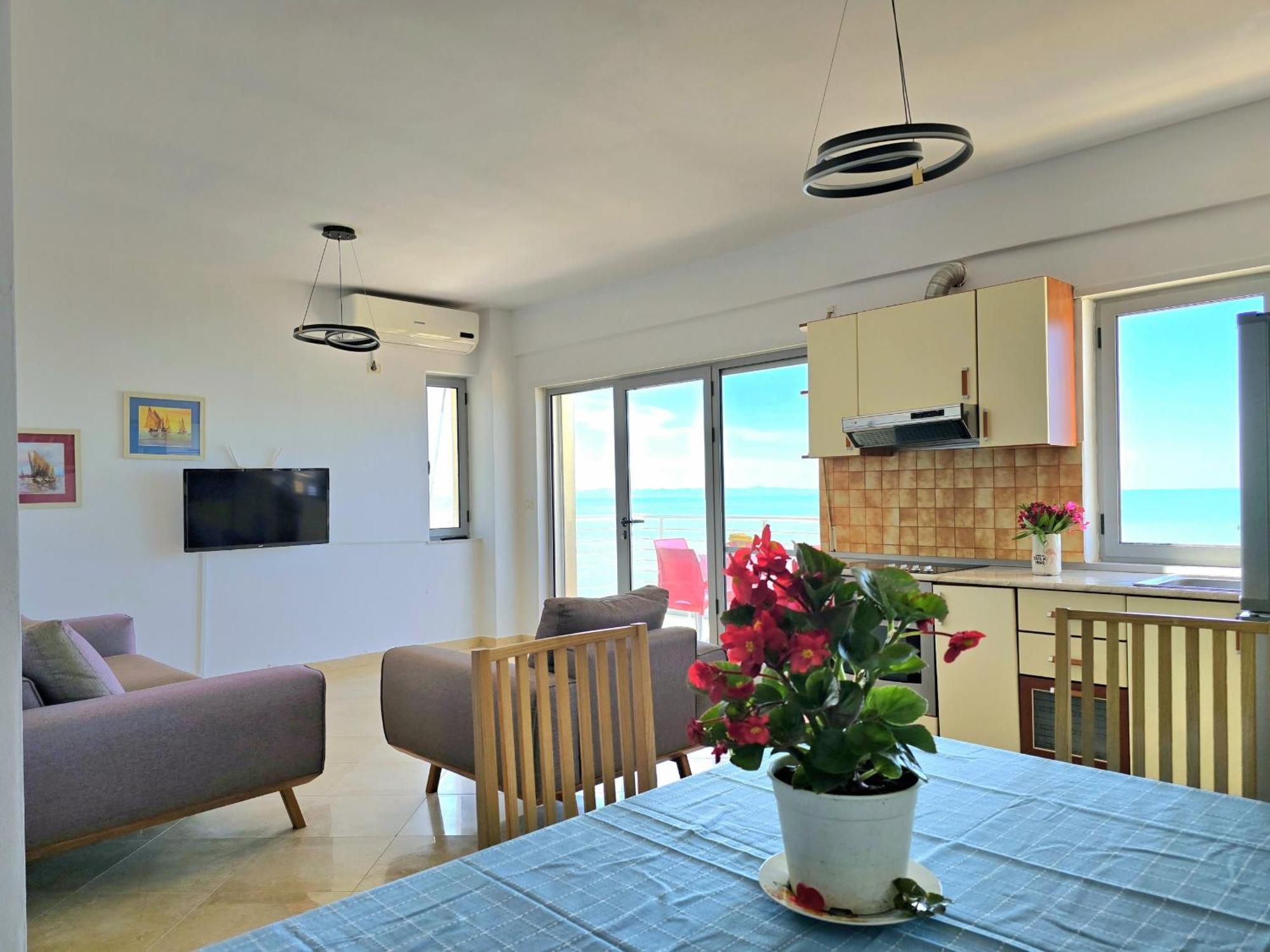 Sea View Apartments In ดูร์เรส ภายนอก รูปภาพ